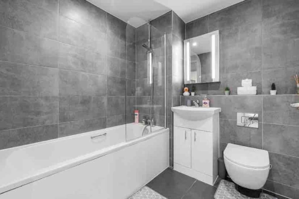 Cozy Flat Near London Eye/ Victoria / Vauxhall Apartment Bagian luar foto
